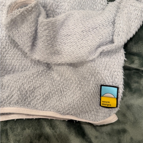 Senchi Design hoodie alpha fleece - Picture 2 of 4